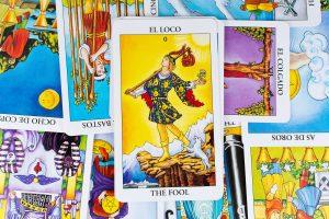 Is It Easy To Do Intuitive Oracle And Tarot Card Readings